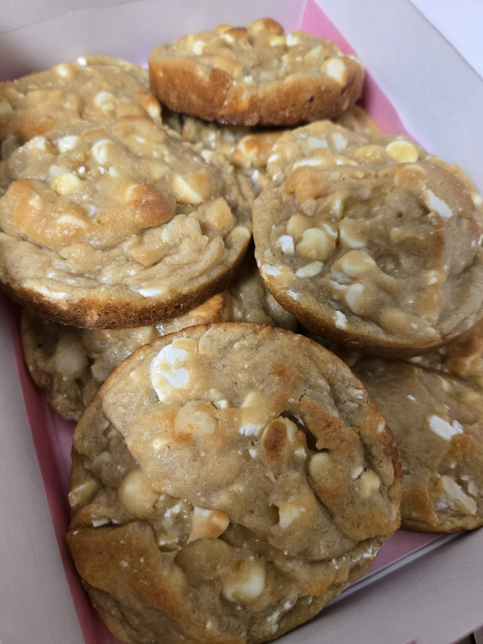 White Chocolate Macadamia Nut - Image 2