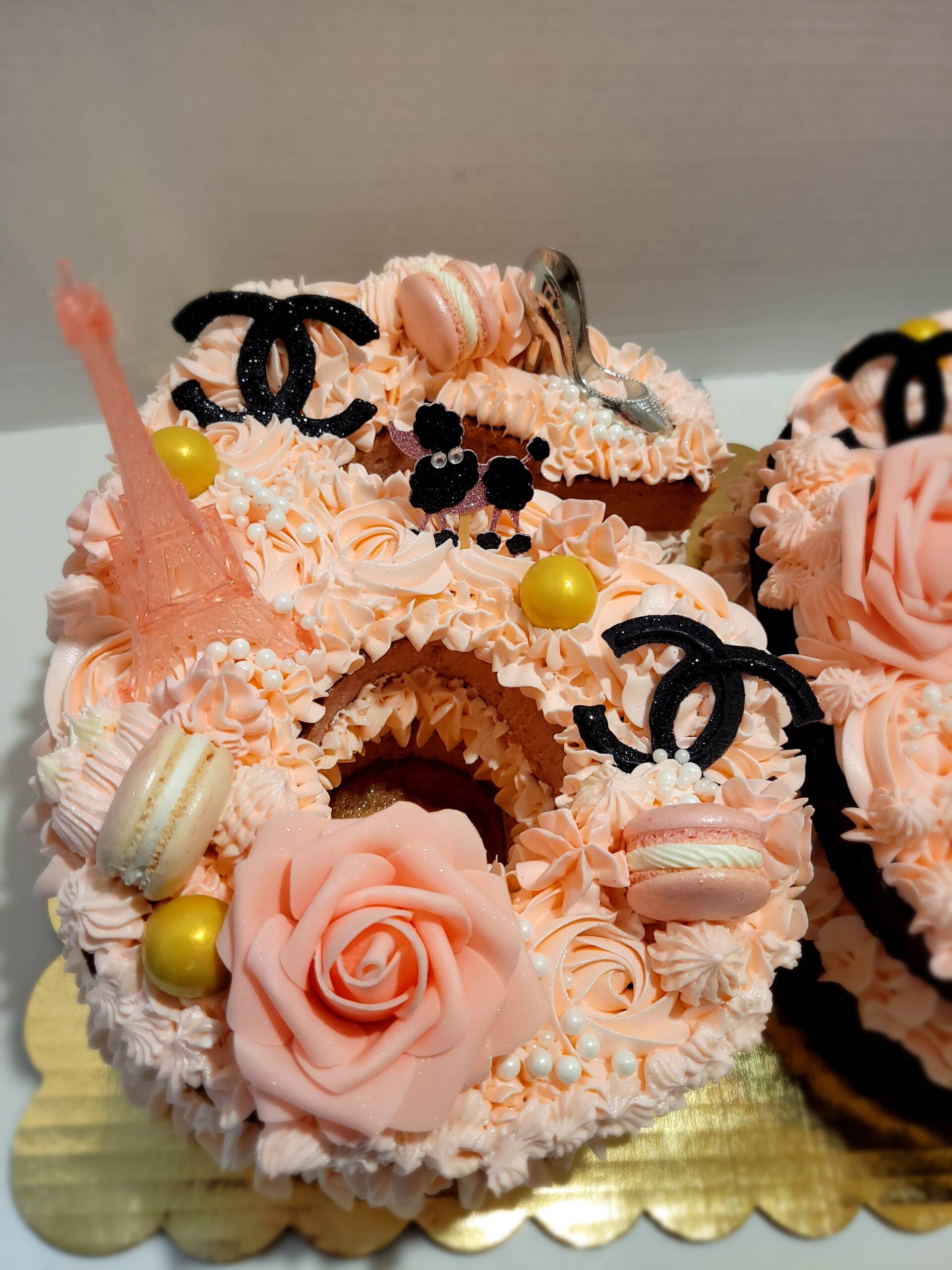Custom Number or Carved Shape Cake - Image 10